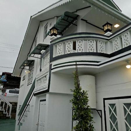 كالاو Genesis Motel المظهر الخارجي الصورة