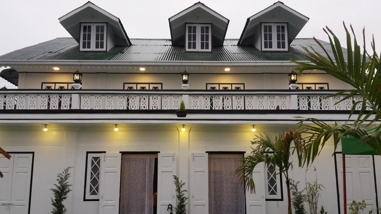كالاو Genesis Motel المظهر الخارجي الصورة